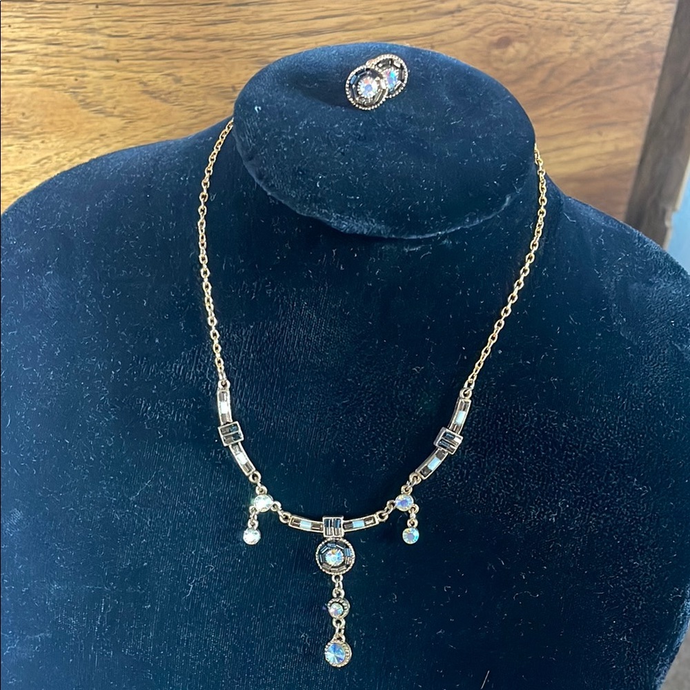 Elegant Gold and Silver Necklace and Earring‎ Set